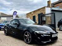 TOYOTA SUPRA